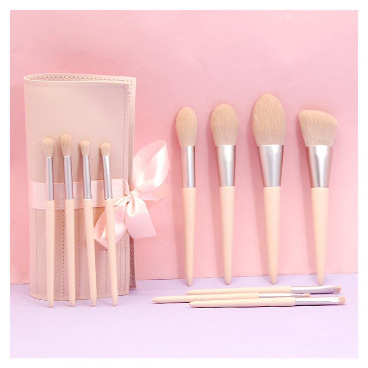 How do you use a powder puff brush for setting powder? 