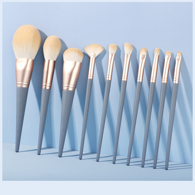 How do you use a fan brush for makeup application? 