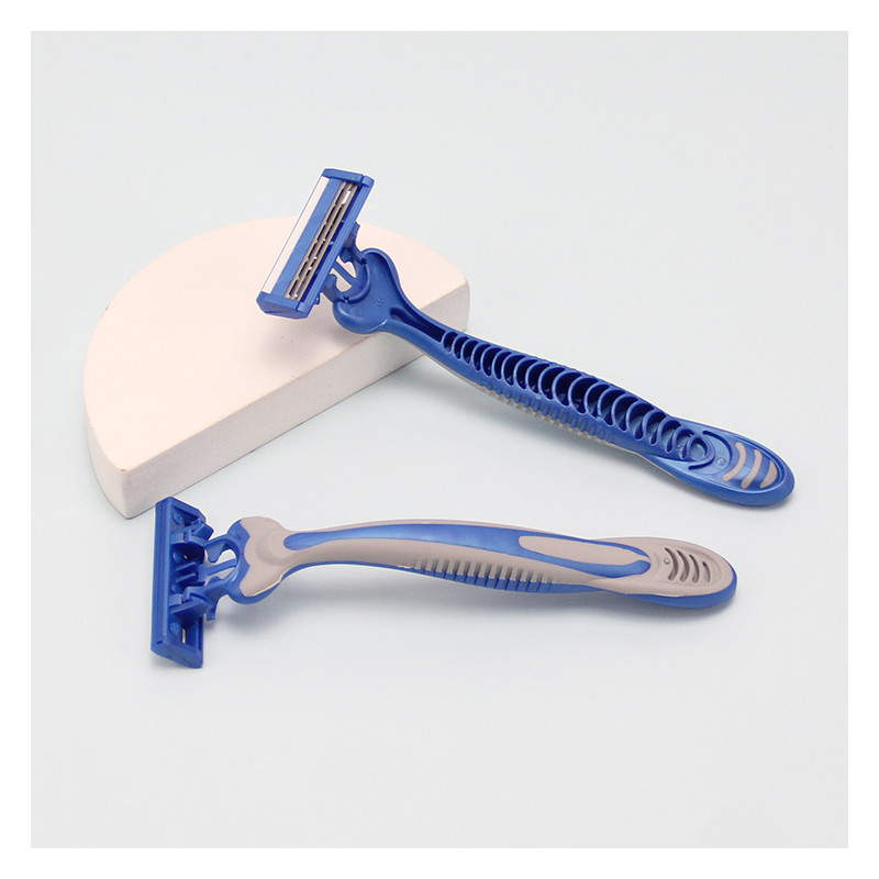 RZ 00386 Mens Face Razor 3 Blade Safety Razor Triple Blade Razor....
